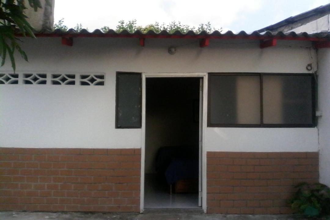 Bed and Breakfast Ortimar Толу Екстер'єр фото